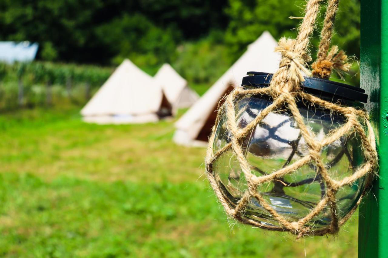 Luna Rock Glamping Brezoi - Blue Scai Exterior foto