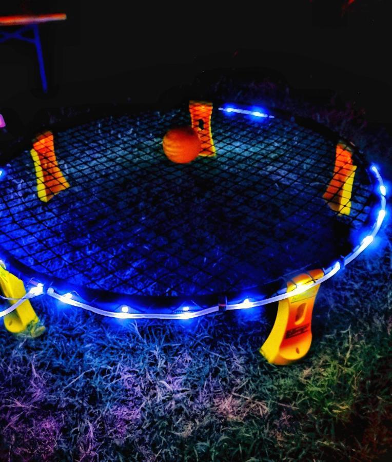 Luna Rock Glamping Brezoi - Blue Scai Exterior foto