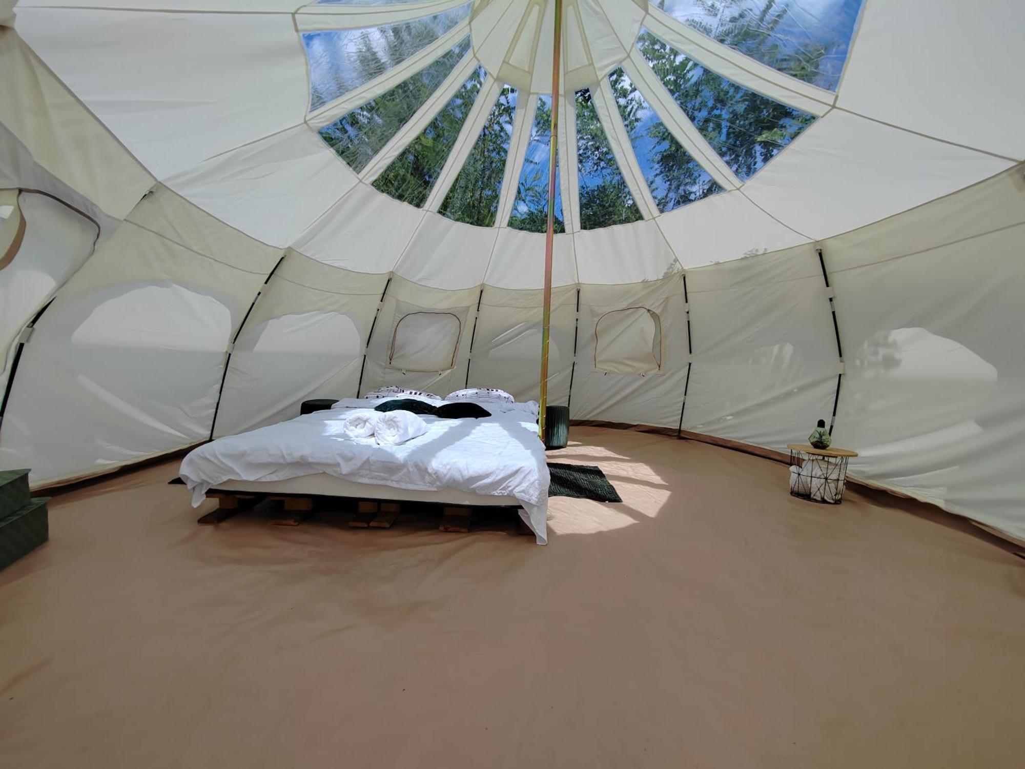 Luna Rock Glamping Brezoi - Blue Scai Exterior foto