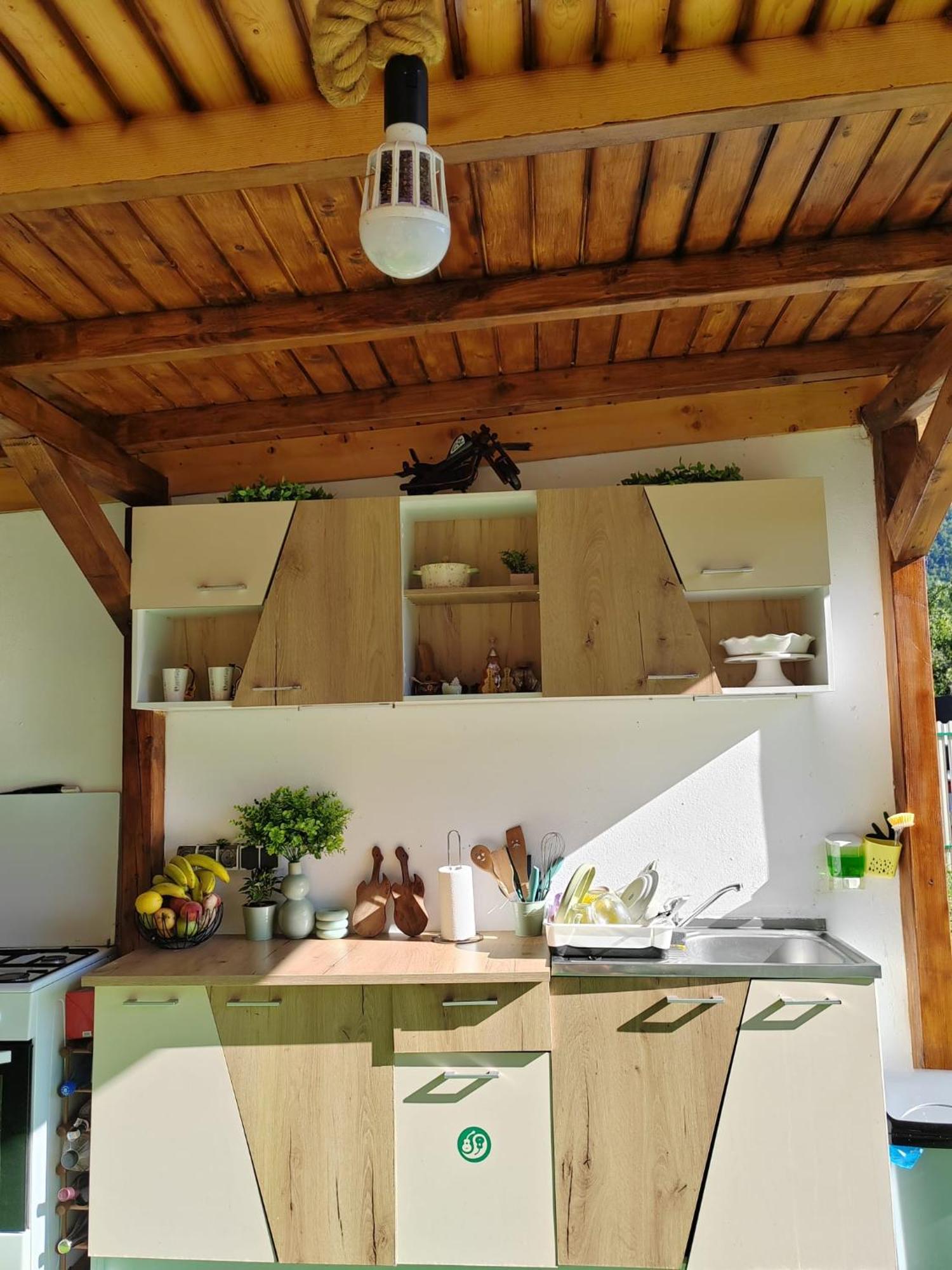 Luna Rock Glamping Brezoi - Blue Scai Exterior foto